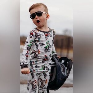 NIB Fletch Bamboo Set